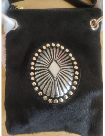 BOLSO PORTAMÓVIL NEGRO DE PIEL PITI CUITI 2